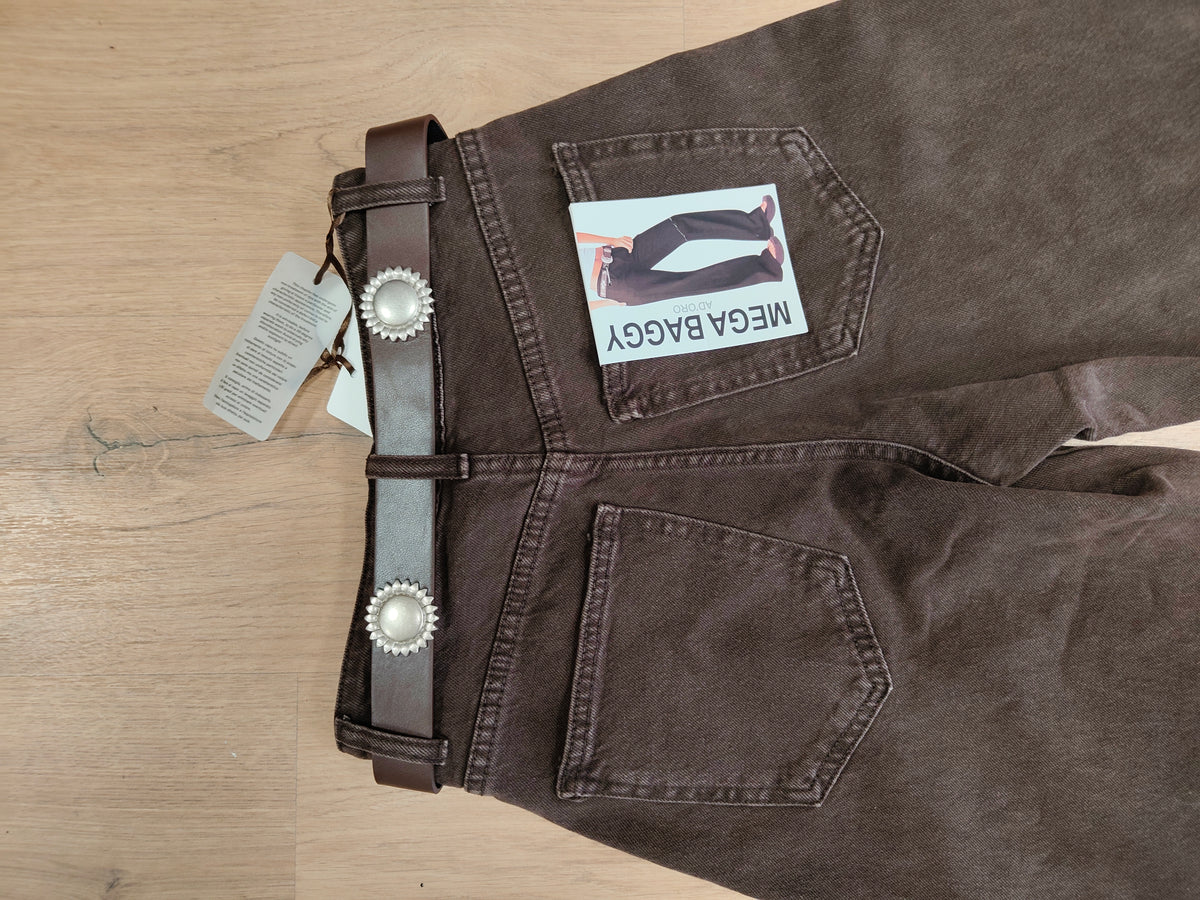 Jeans Wide Leg Marrón Chocolate con Cinturón