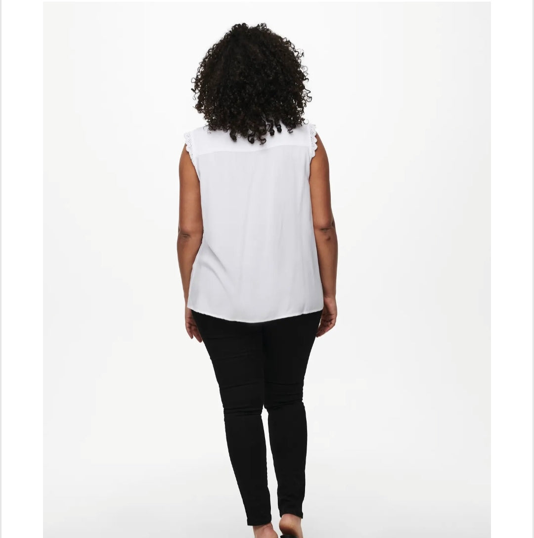 Blusa sin mangas cuello en v Only Carmakoma