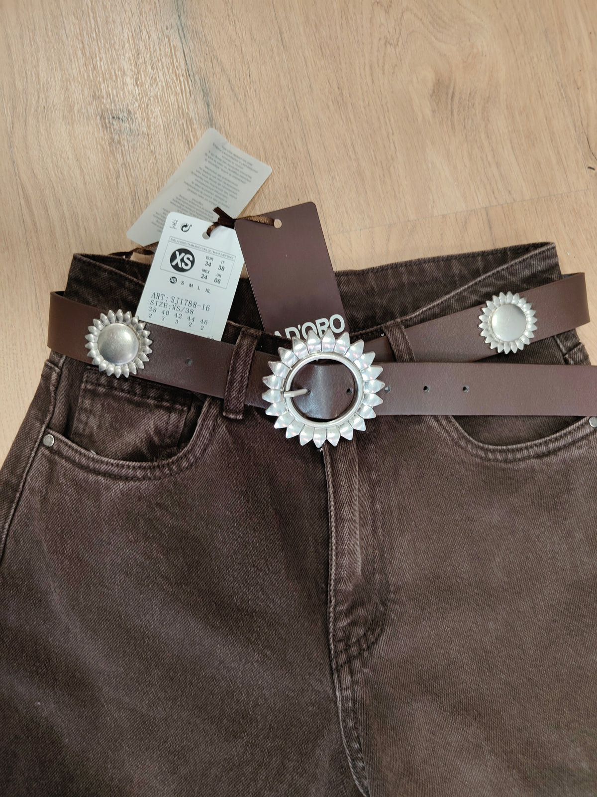 Jeans Wide Leg Marrón Chocolate con Cinturón