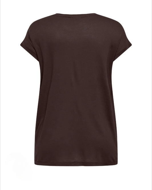 Camiseta negra cuello de encaje Only Carmakoma
