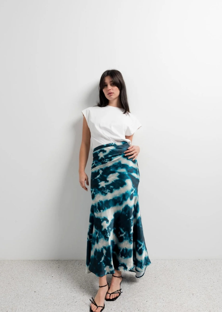 FALDA MIDI SATINADA ESTAMPADA TIE DYE