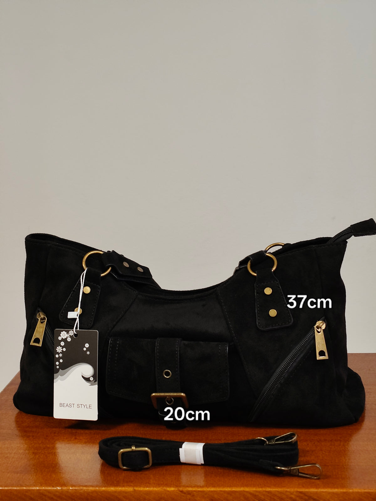 Bolso Hobo Negro de Ante Sintético estilo Boho Chic