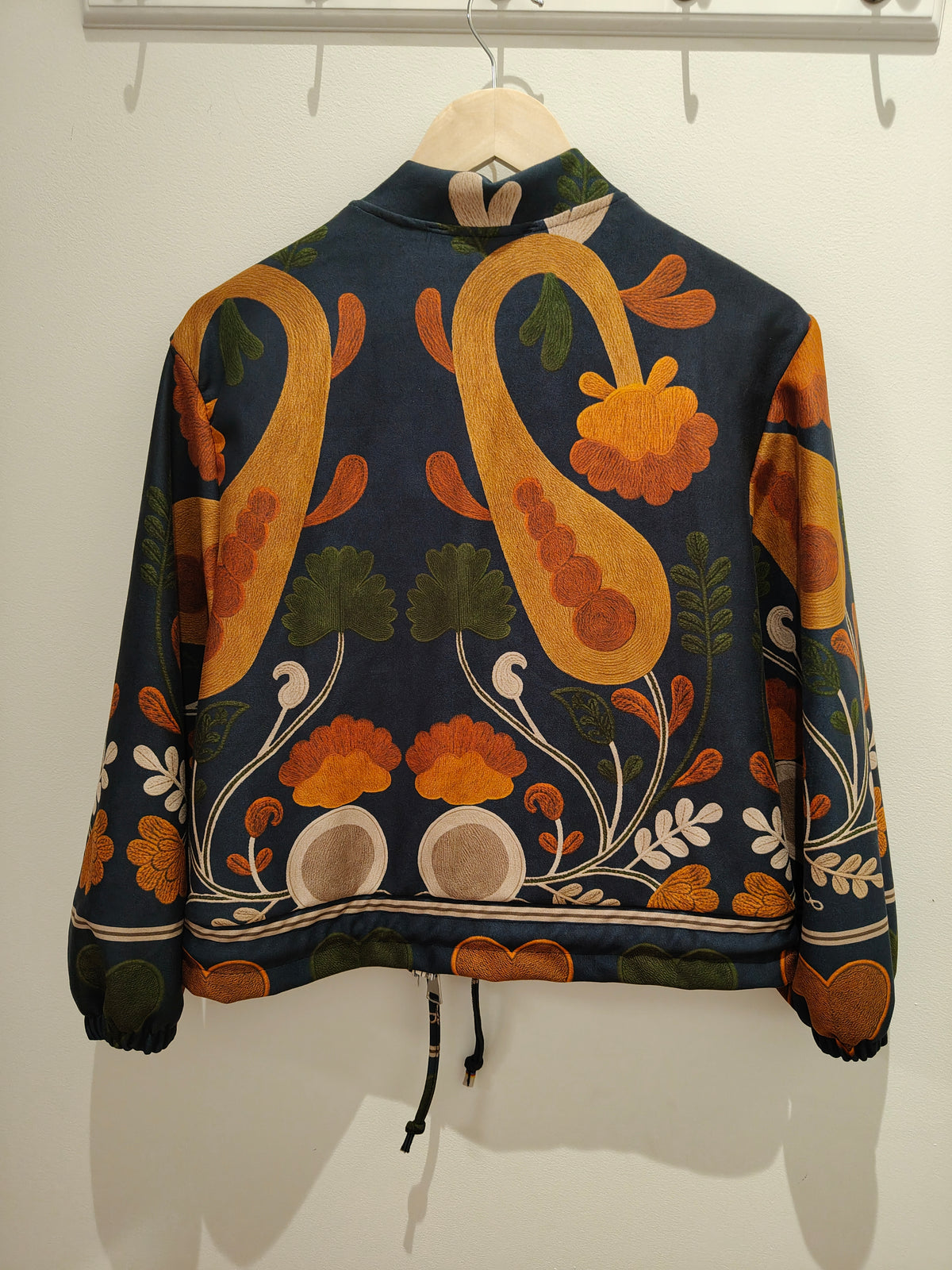 Chaqueta Bomber Étnica Floral - Made in Italy