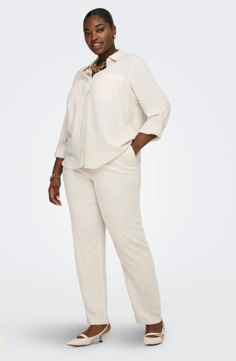Pantalones beige tipo lino Only Carmakoma