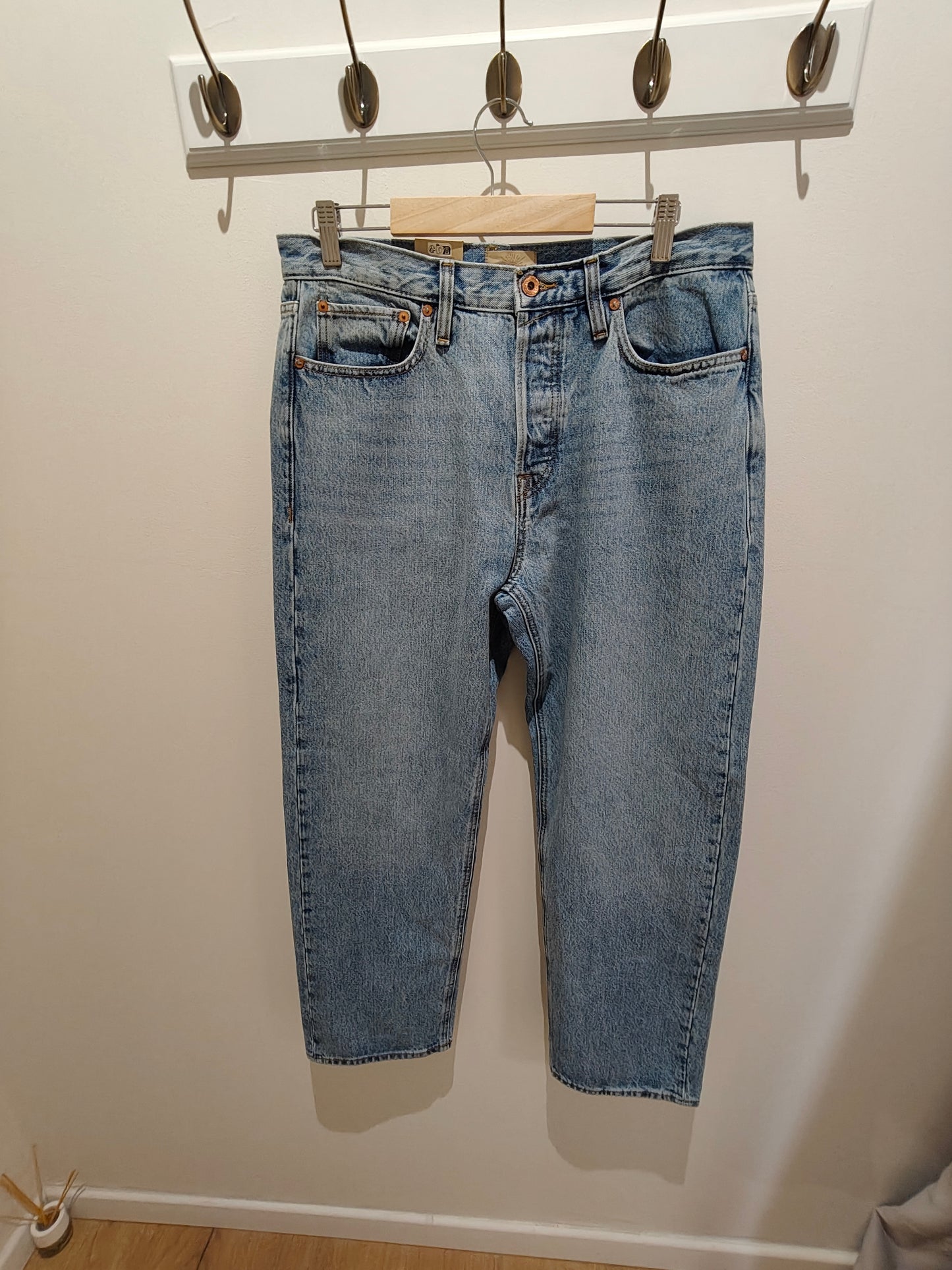 Pantalones vaqueros para hombres retros (con un toque vintage)  Jack and Jones