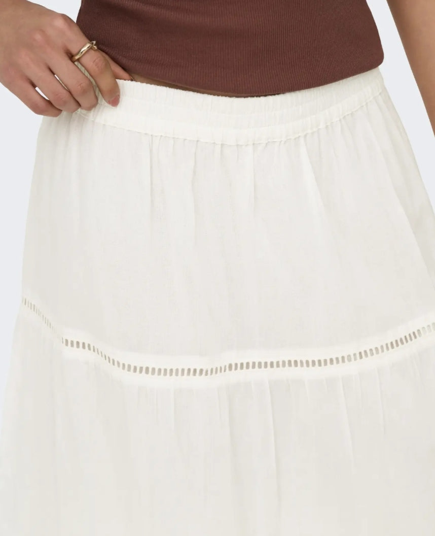 Falda larga blanca ONLY